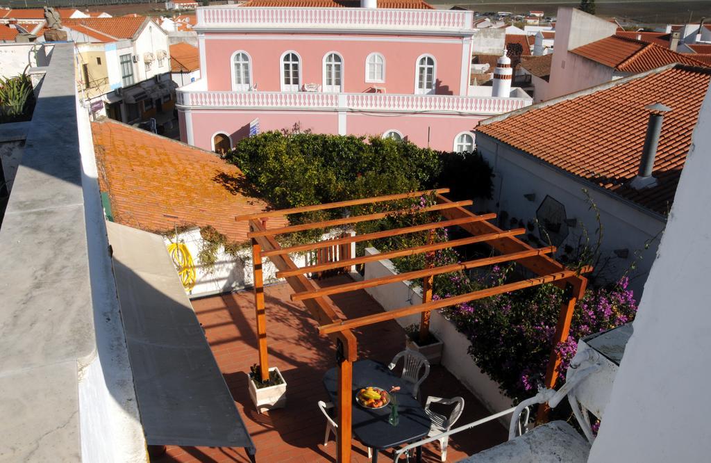 Patio Das Flores Ferreira Do Alentejo Eksteriør billede